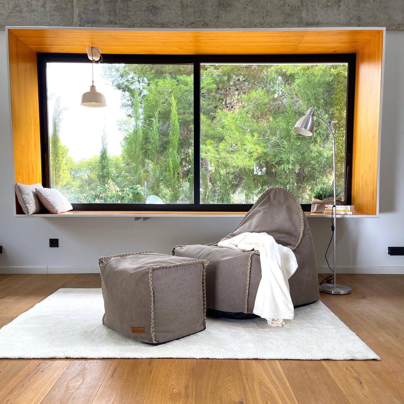 Puff Salon Sofa Moderno con reposapiés